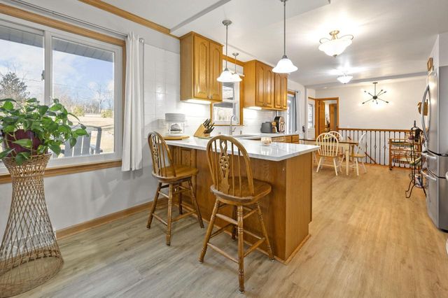 16500 Willow Ridge LANE, Brookfield, WI 53005