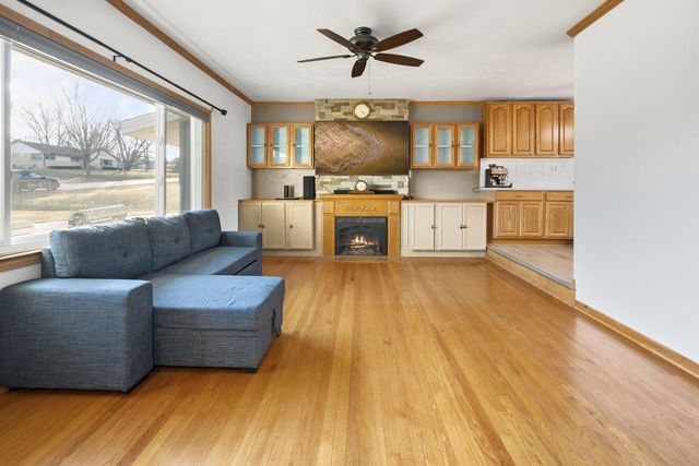 16500 Willow Ridge LANE, Brookfield, WI 53005