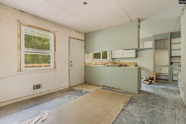 112 Whitaker Road, Columbia, SC 29223