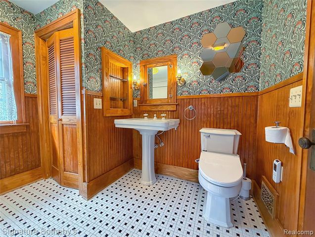 2509 W Liberty Street, Ann Arbor, MI 48103