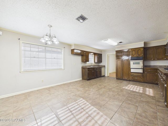 200 Vennard Avenue, Lafayette, LA 70501