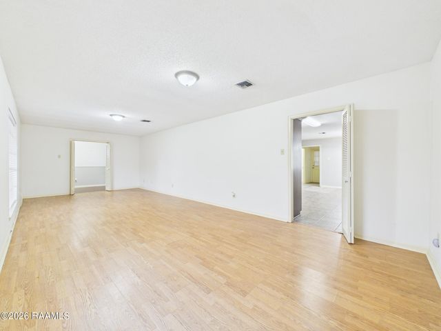 200 Vennard Avenue, Lafayette, LA 70501