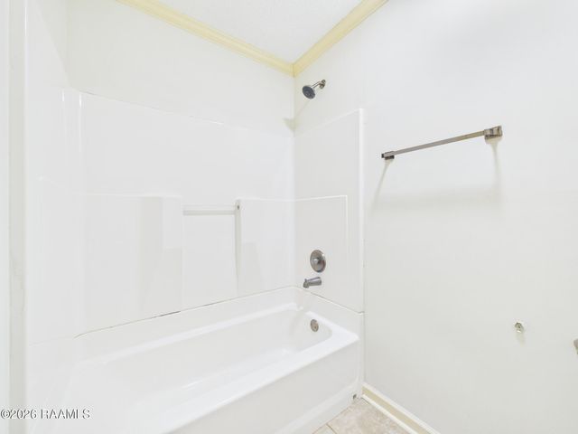 200 Vennard Avenue, Lafayette, LA 70501