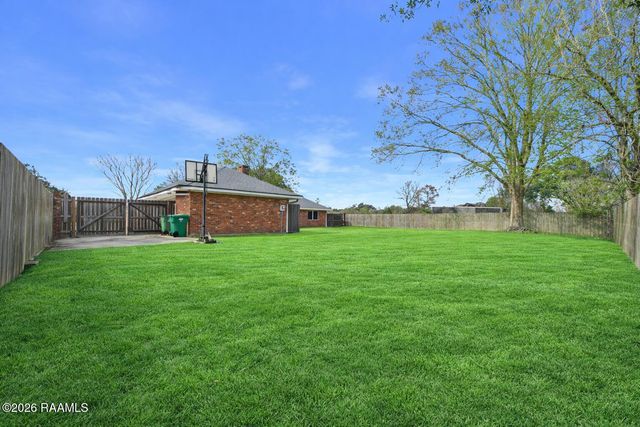 200 Vennard Avenue, Lafayette, LA 70501