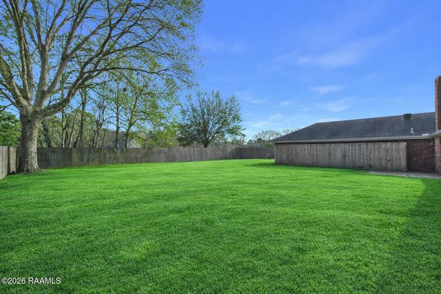 200 Vennard Avenue, Lafayette, LA 70501