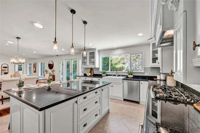 10741 Crawford Canyon Road, North Tustin, CA 92705