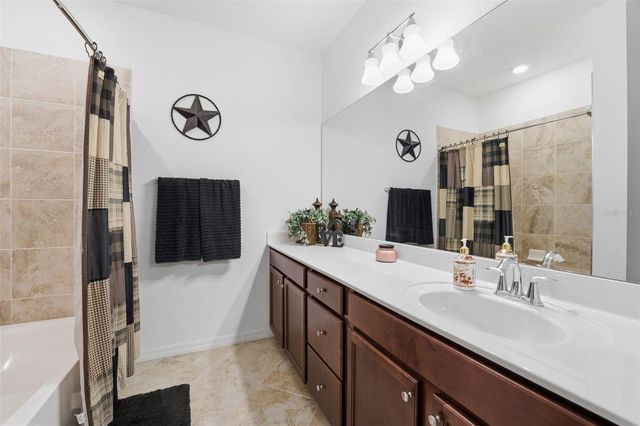 20392 LAGENTE CIRCLE, Venice, FL 34293