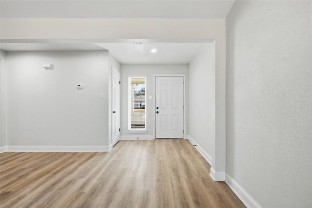 7609 N Richland Boulevard, North Richland Hills, TX 76180