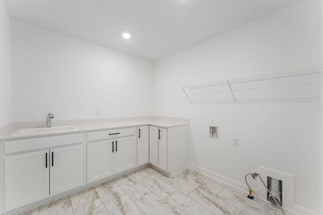 1836 Royal Boulevard N, Lake Elmo, MN 55042