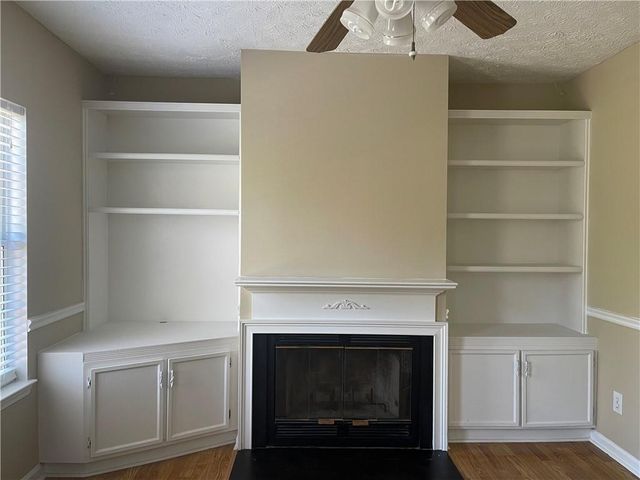 11255 Abbotts Station Drive, Duluth, GA 30097