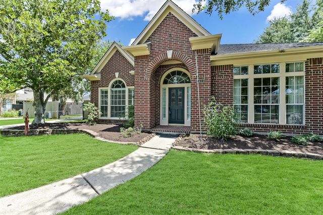 1411 Buttonwood Drive, Friendswood, TX 77546