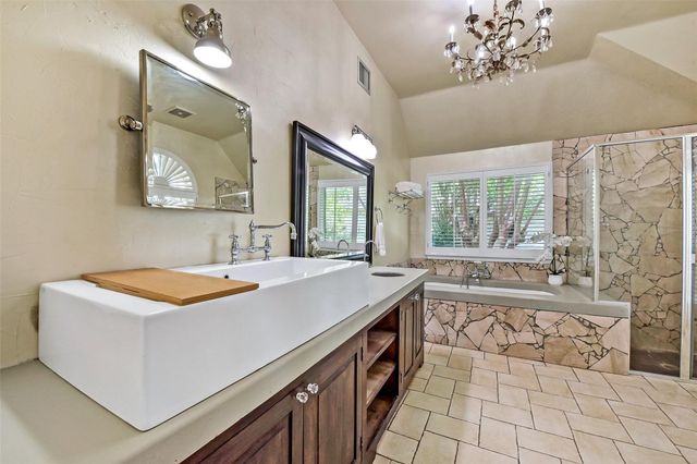 1411 Buttonwood Drive, Friendswood, TX 77546