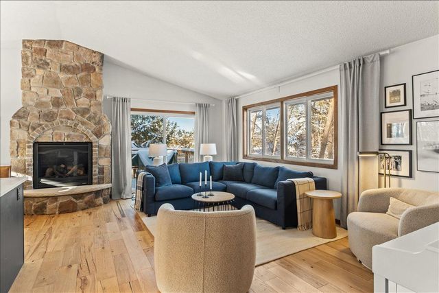 14169 Homestead Avenue N, Hugo, MN 55038