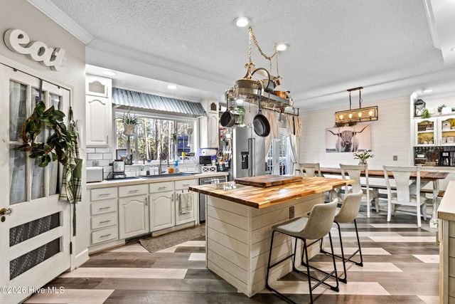 158 Willow Street, Hubert, NC 28539