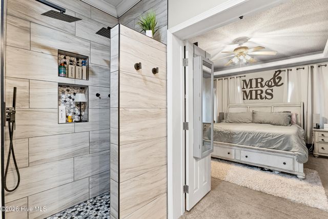 158 Willow Street, Hubert, NC 28539