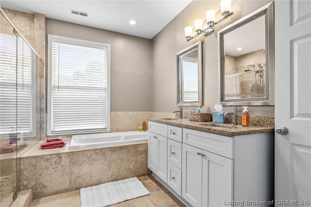 4702 Upper River Road, Jeffersonville, IN 47130
