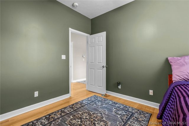 4702 Upper River Road, Jeffersonville, IN 47130