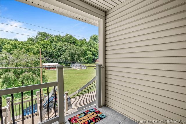 4702 Upper River Road, Jeffersonville, IN 47130