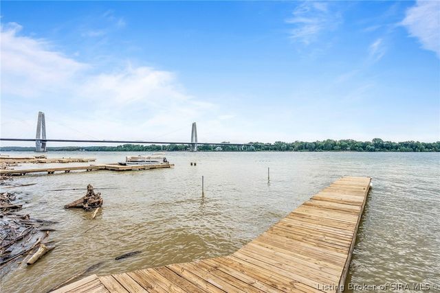 4702 Upper River Road, Jeffersonville, IN 47130