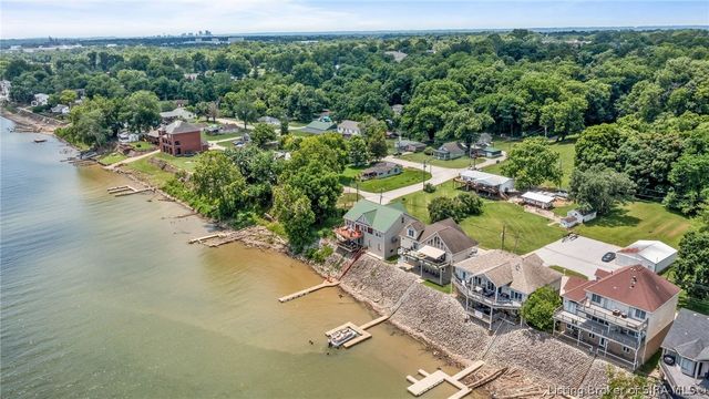 4702 Upper River Road, Jeffersonville, IN 47130