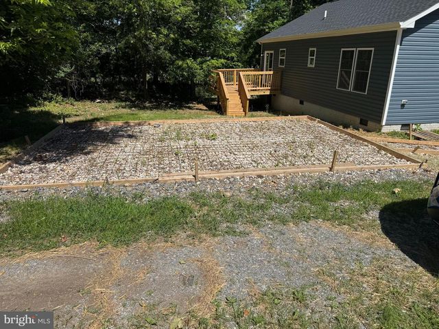 701 BOSTON ST, Martinsburg, WV 25401