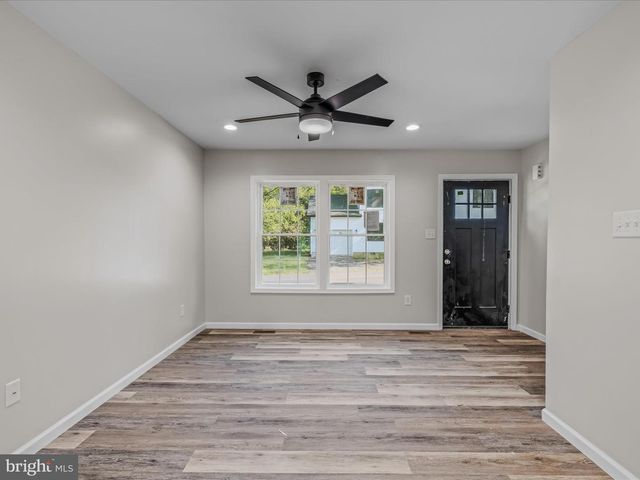 701 BOSTON ST, Martinsburg, WV 25401