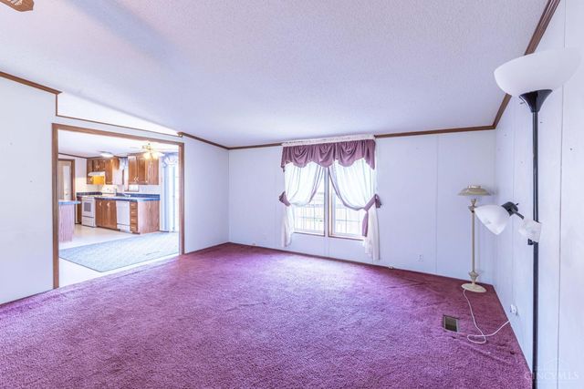 288 W Second Street, Seaman, OH 45679