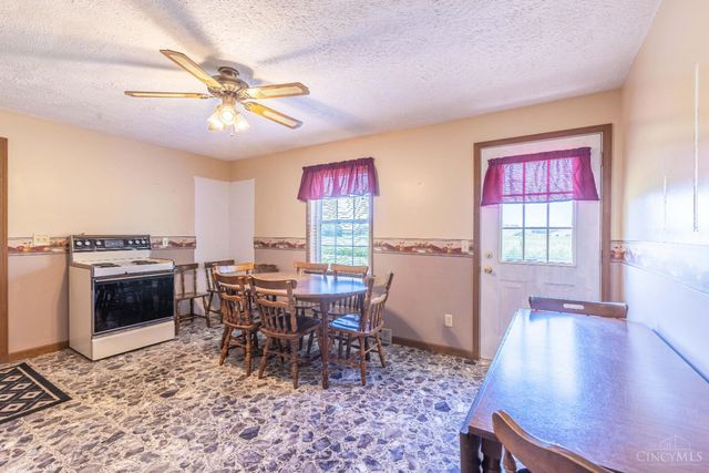 288 W Second Street, Seaman, OH 45679