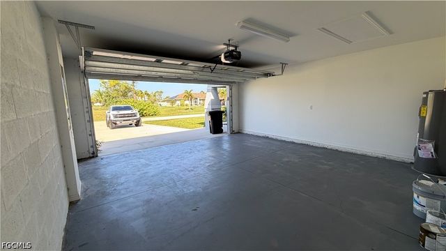 2901 NW 18th PL, Cape Coral, FL 33993