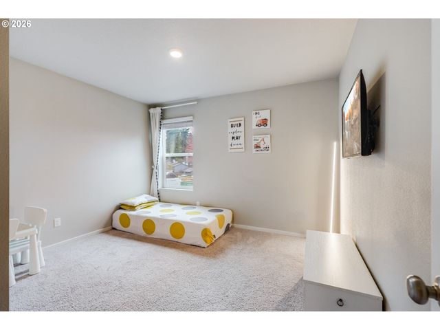 7897 Sw MARA Ct, Portland, OR 97224