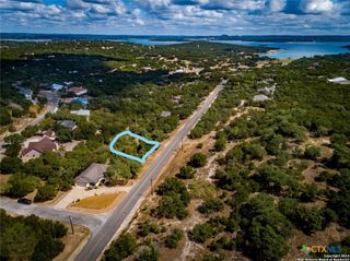 318 Gallagher Drive, Canyon Lake, TX 78133