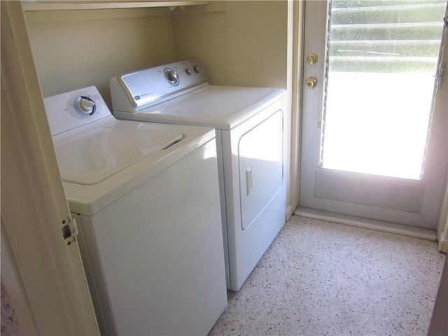 2120 NE 56th Street A, Fort Lauderdale, FL 33308