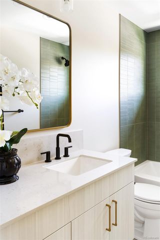 2203 W 37th Avenue, Denver, CO 80211