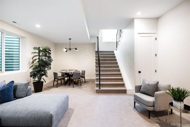 2203 W 37th Avenue, Denver, CO 80211