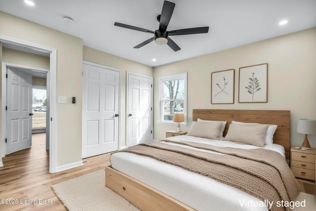 1112 Herr Ln, Louisville, KY 40222