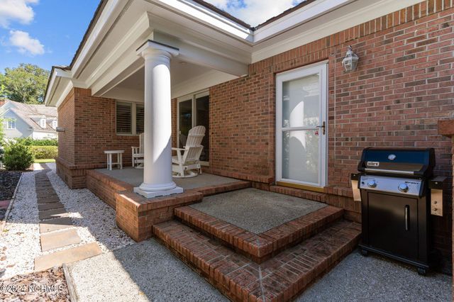 1310 Regatta Drive, Wilmington, NC 28405