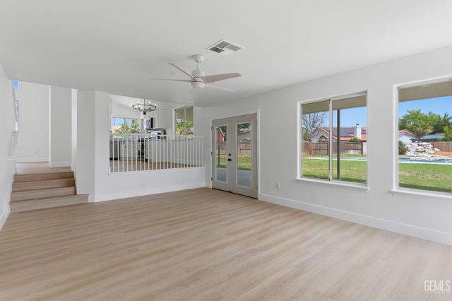 3902 Ocean Breeze Avenue, Bakersfield, CA 93313
