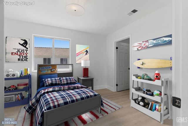 3902 Ocean Breeze Avenue, Bakersfield, CA 93313
