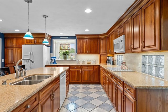 61 Water Street, Rehoboth, MA 02769