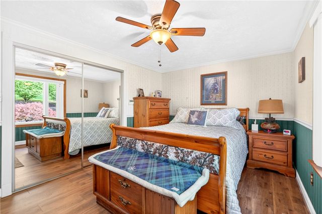 1032 Willow Glen Drive, Bethel Park, PA 15102