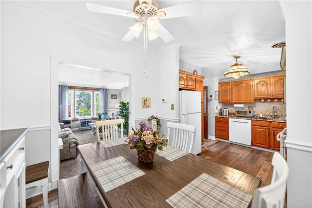 1032 Willow Glen Drive, Bethel Park, PA 15102