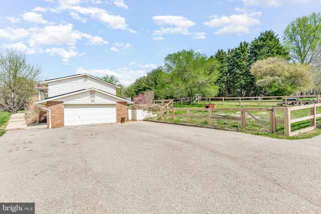 4311 HARDESTY CT, Huntingtown, MD 20639