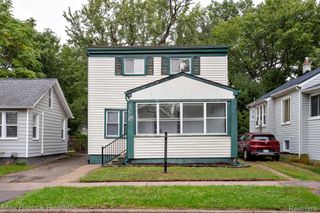 455 E Lewiston Avenue, Ferndale, MI 48220