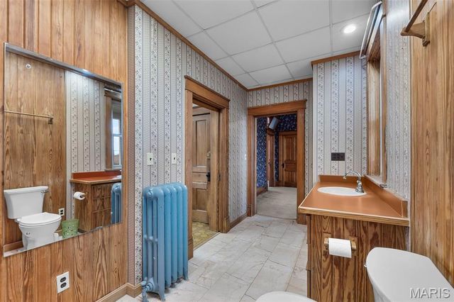 24 S Walnut Street, Perryville, MO 63775