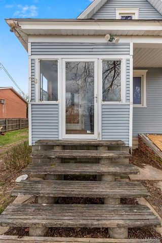 24 S Walnut Street, Perryville, MO 63775