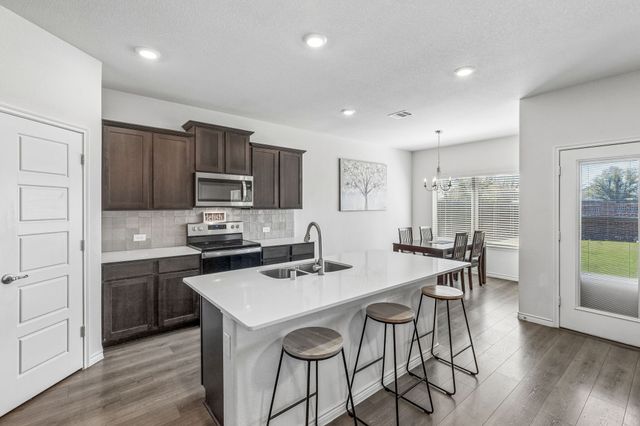 113 Cottage Lane, Royse City, TX 75189