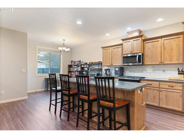 114 ZEPHYR Dr, Silver Lake, WA 98645