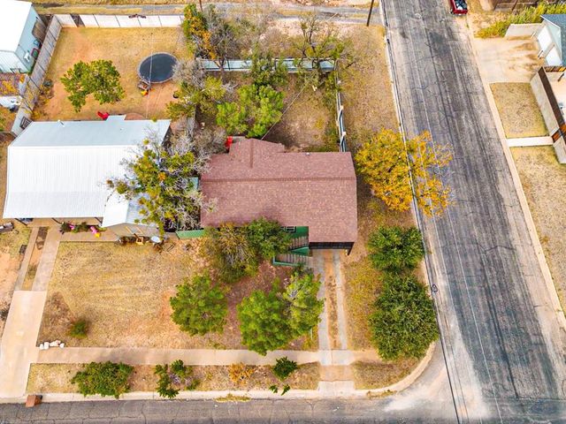 800 W 17th St, Big Spring, TX 79720
