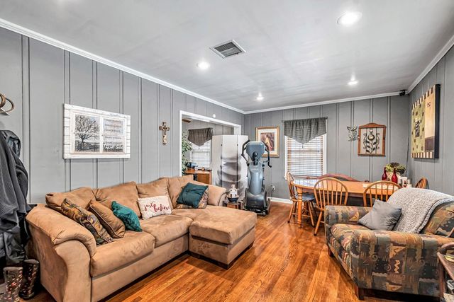 800 W 17th St, Big Spring, TX 79720