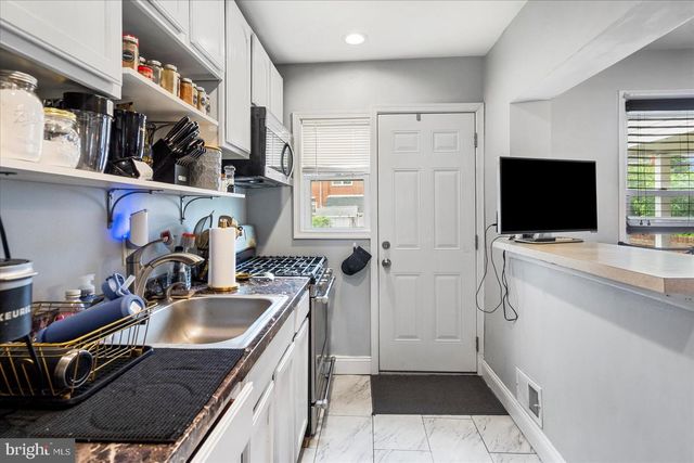 909 ARNCLIFFE RD, Baltimore, MD 21221